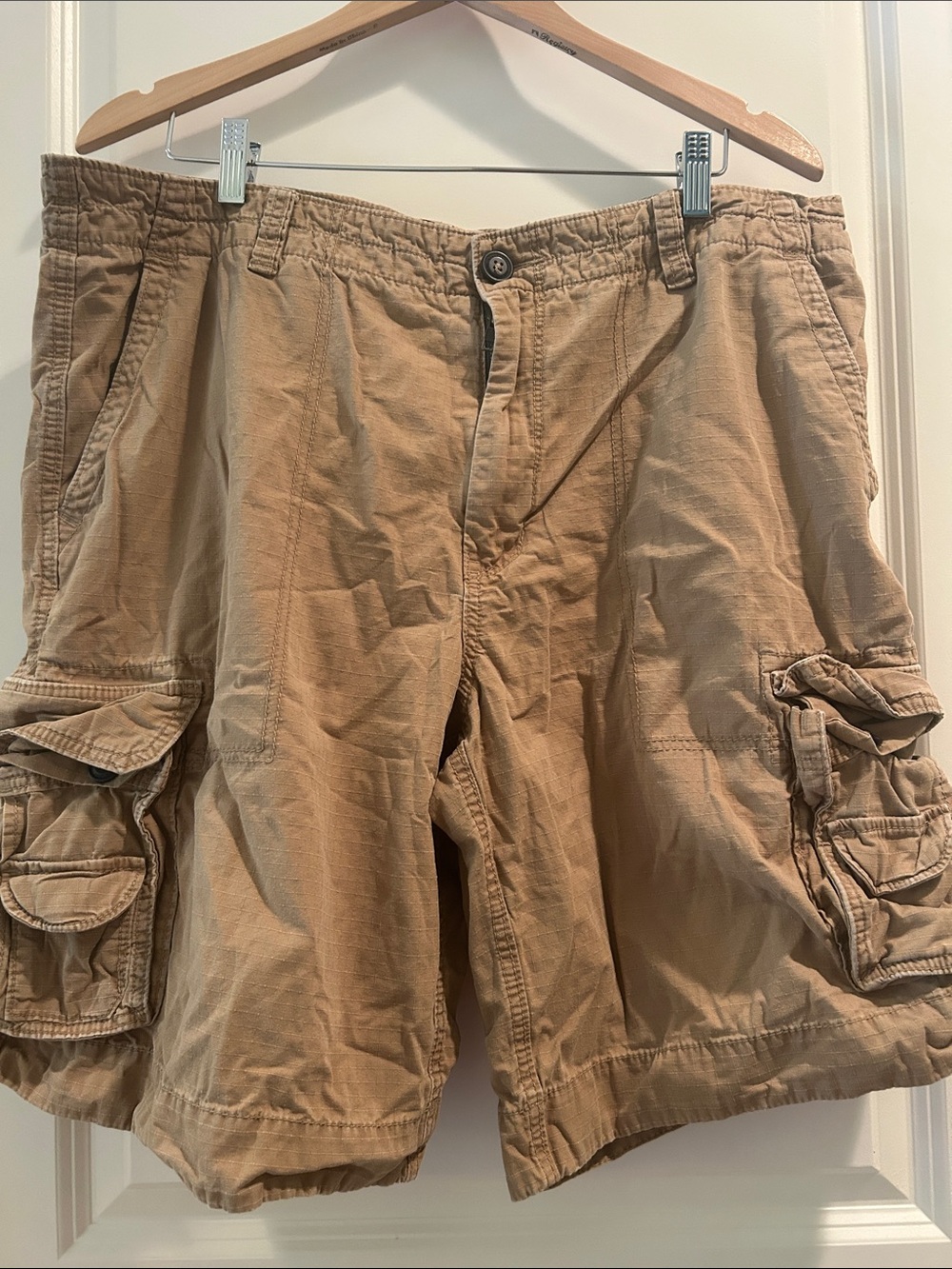 Aeropostale NYC 2015 Grid Cargo Utility Shorts pockets galore men size 38 beige
